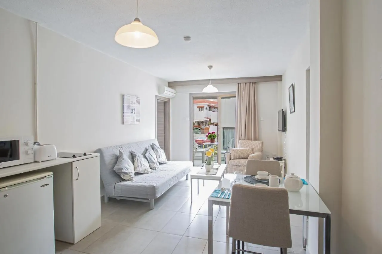 Ayia Napa Holiday Apartment So3